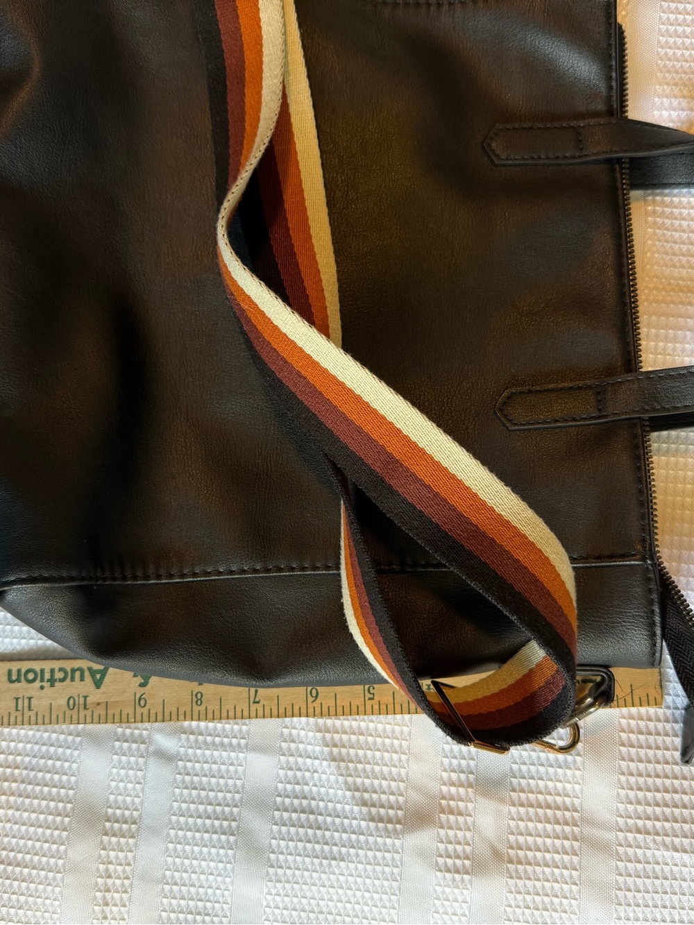Universal Thread zippered Black Leather crossbody bag with canvas strap - Picture 5 of 8
